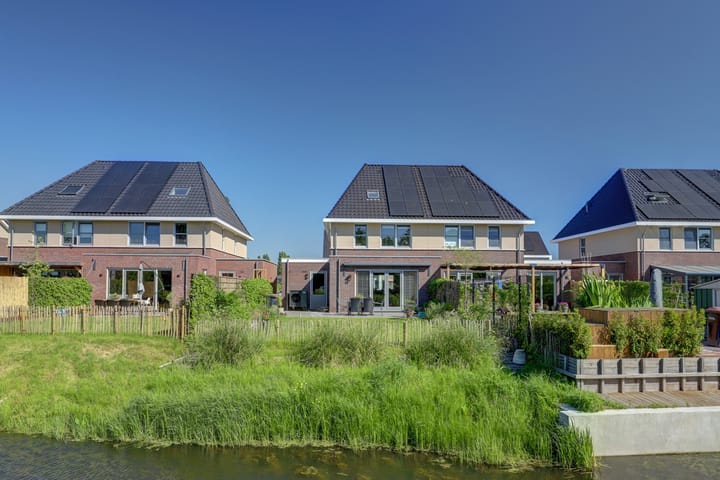 Photo 32 of De Overhaal 15