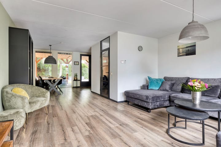 Foto 2 van Kalmoes 26