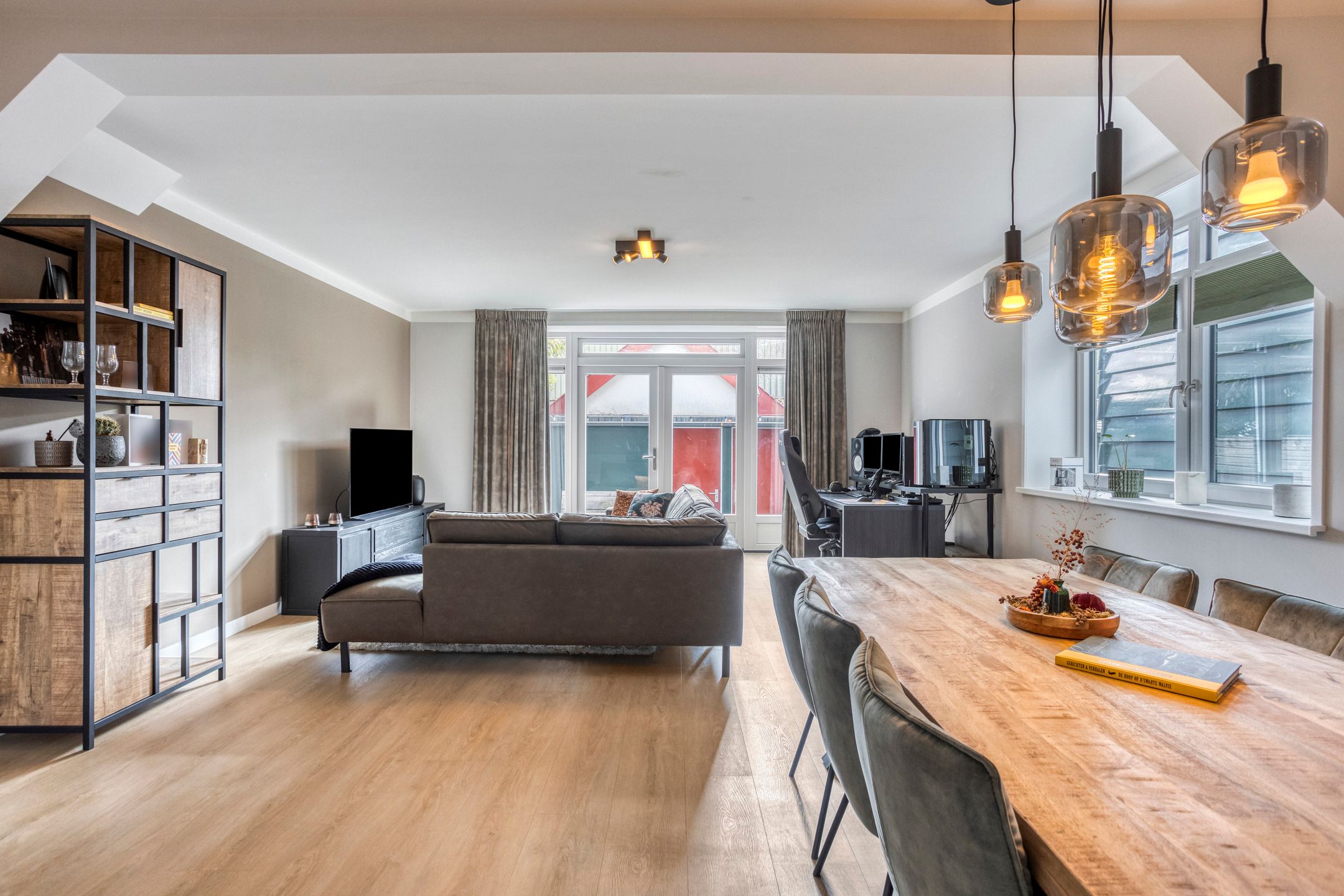 Photo 9 of Noorderhoofdstraat 48-B