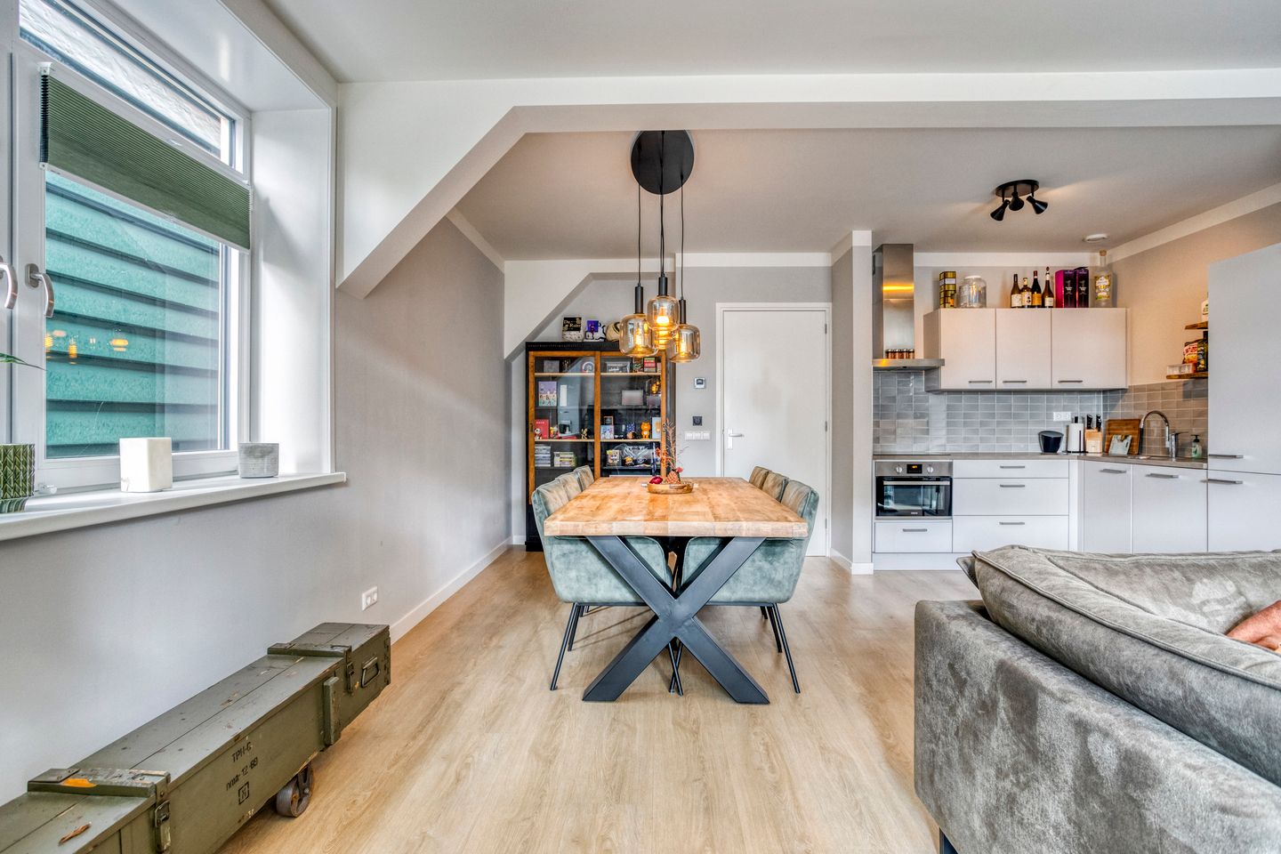 Photo 10 of Noorderhoofdstraat 48-B