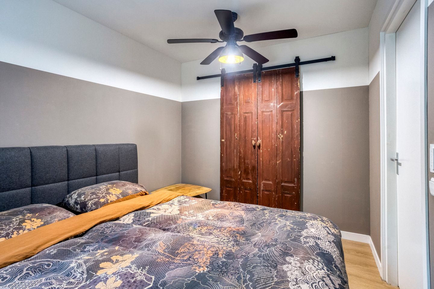 Photo 14 of Noorderhoofdstraat 48-B