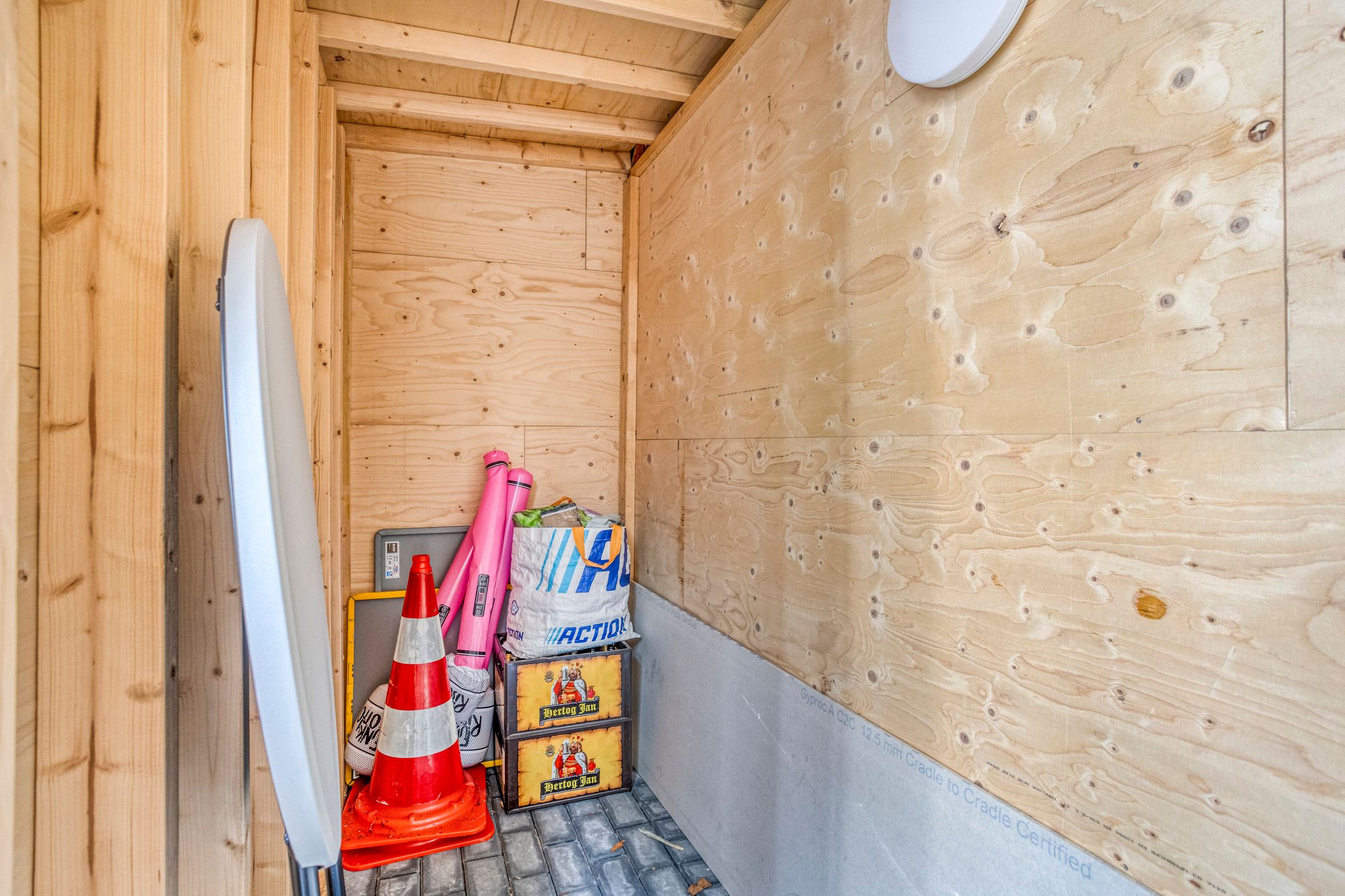 Photo 21 of Noorderhoofdstraat 48-B