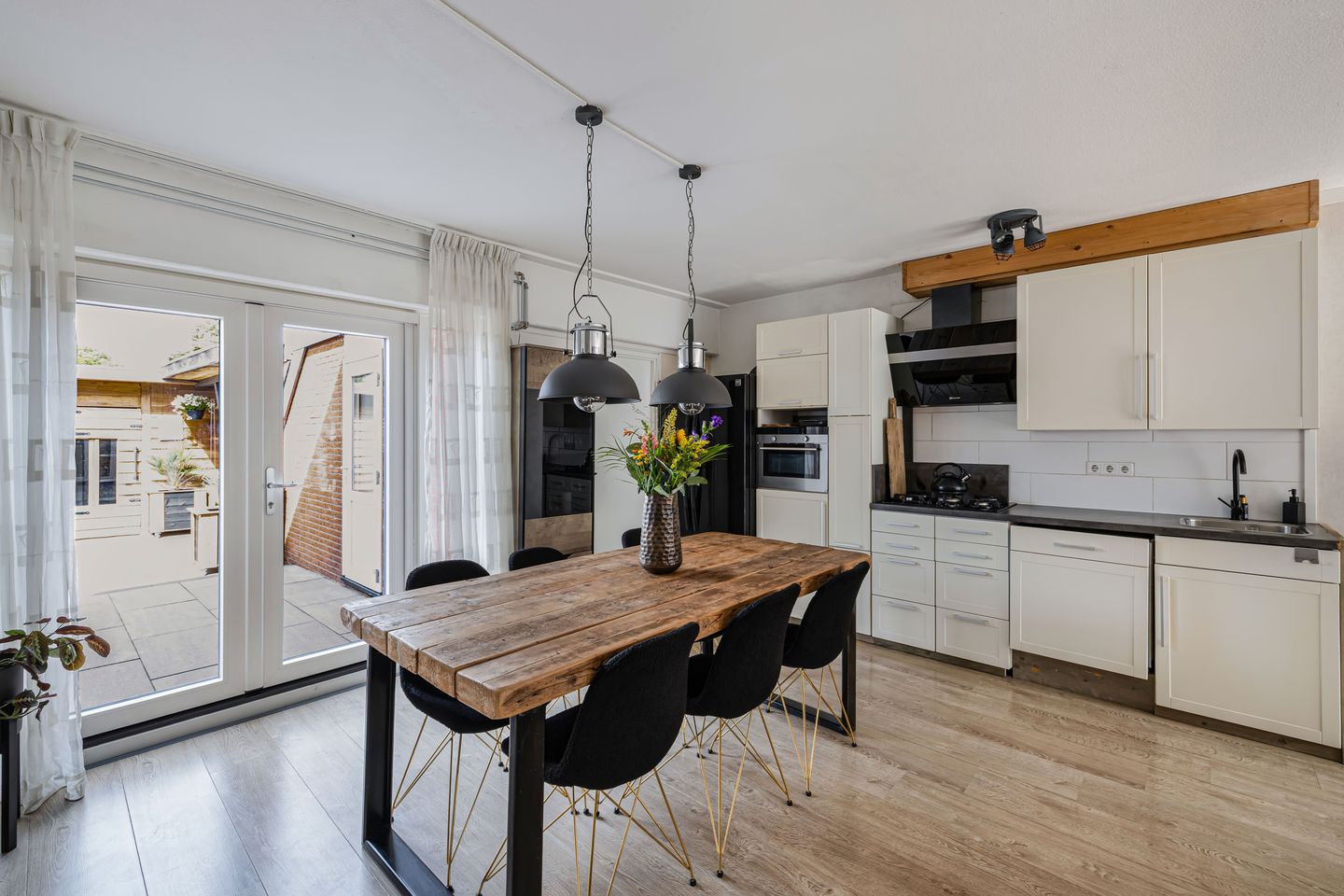 Foto 4 van Jol 25 12