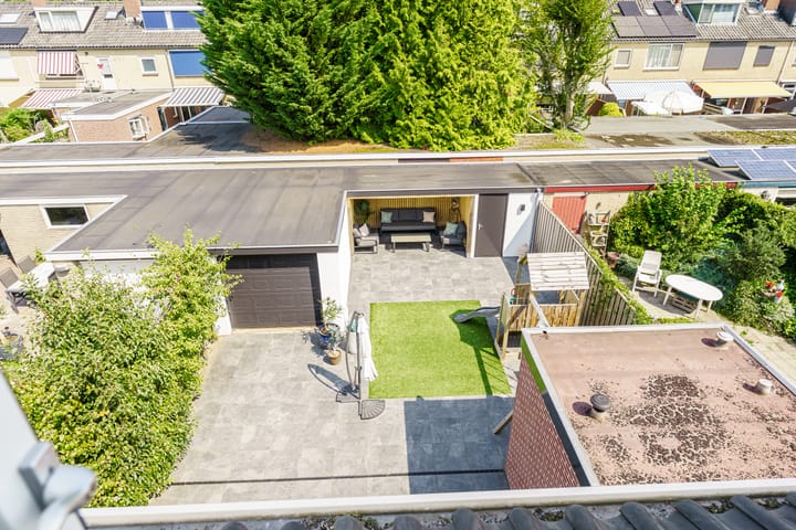 Foto 3 van Meidoornlaan 14