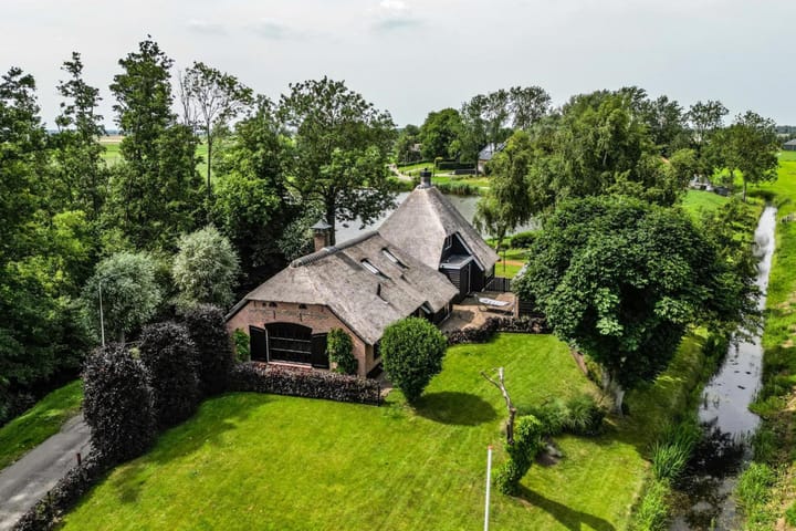 Foto 1 van Venedijk Zuid 16