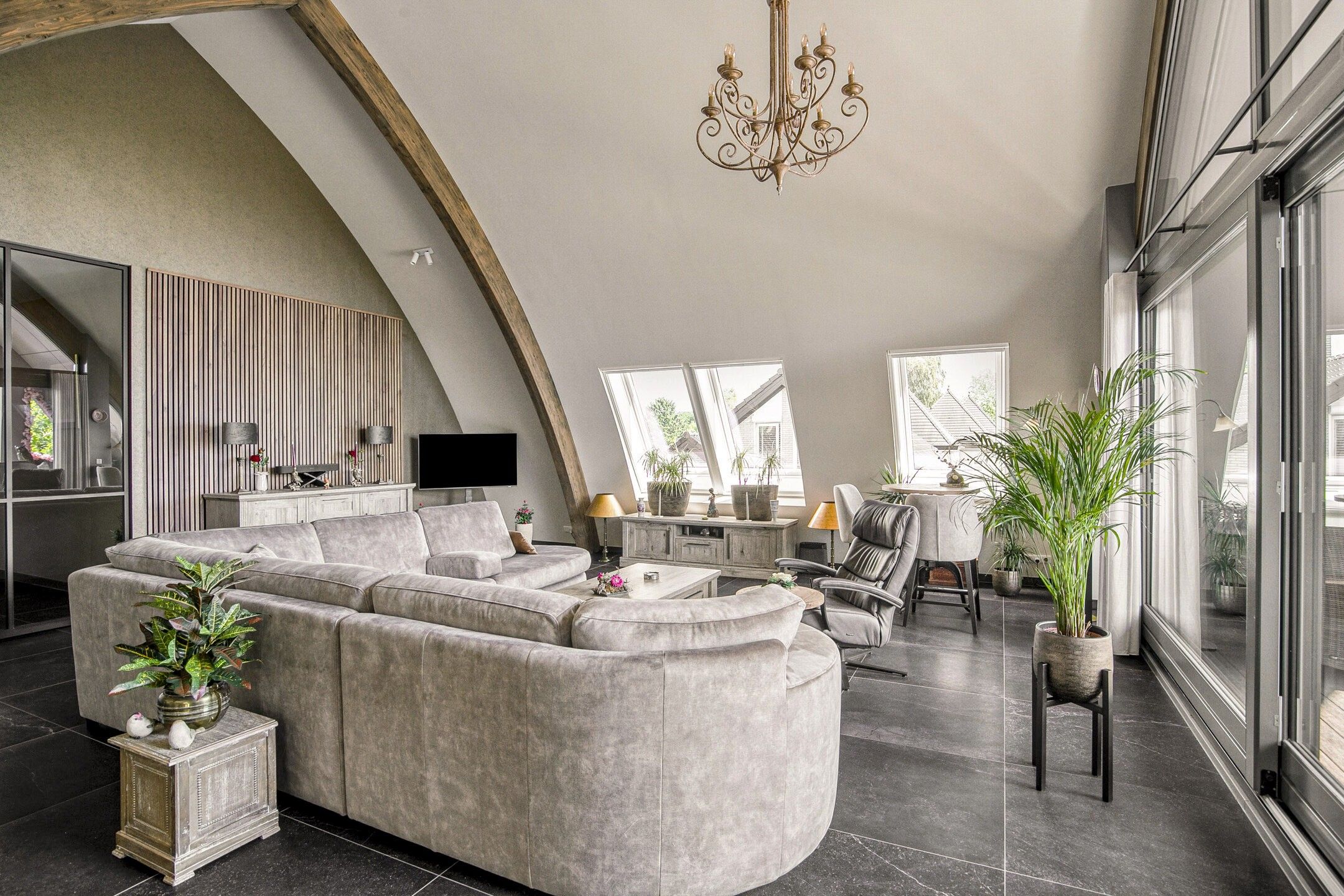 Foto 12 van Thorbeckelaan 22-H