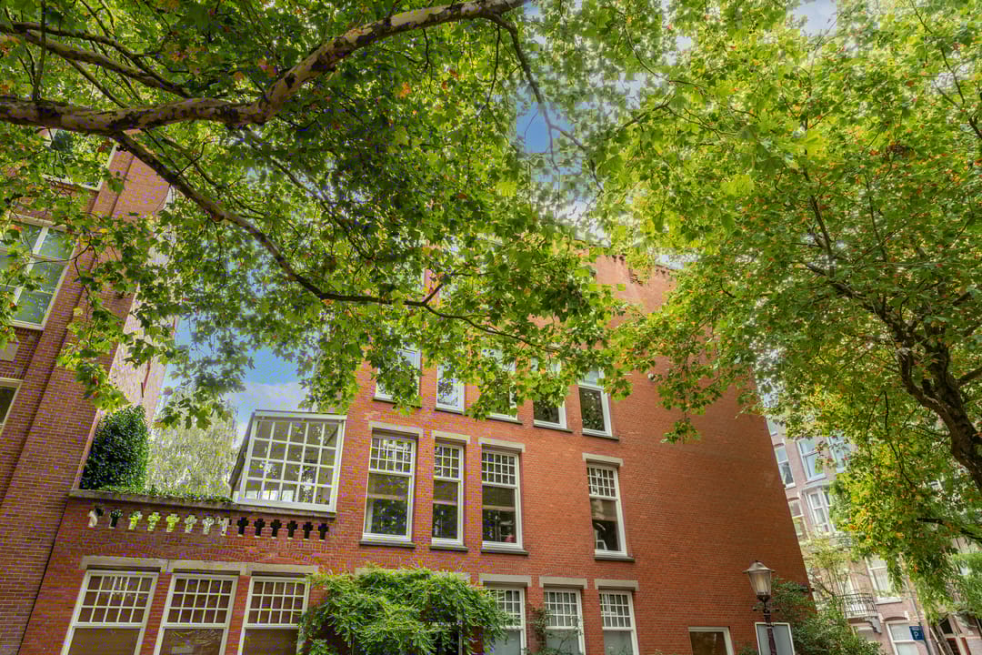 Foto 1 van Wouwermanstraat 44-2