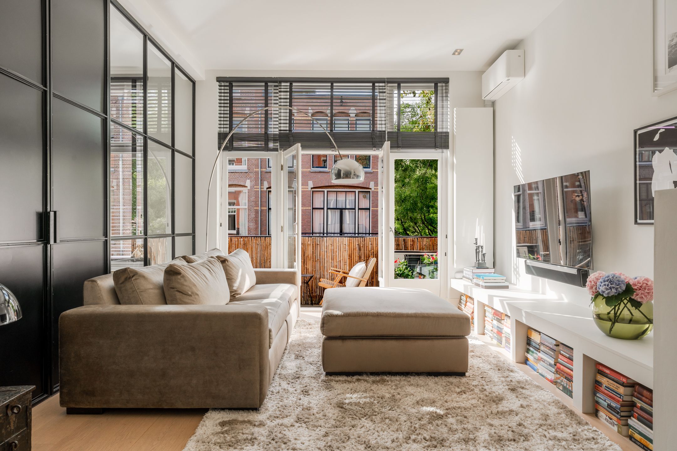 Foto 9 van Wouwermanstraat 44-2