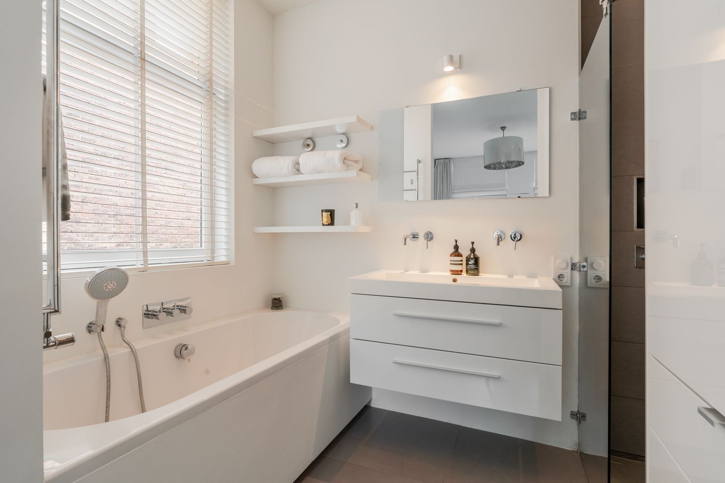 Foto 25 van Wouwermanstraat 44-2