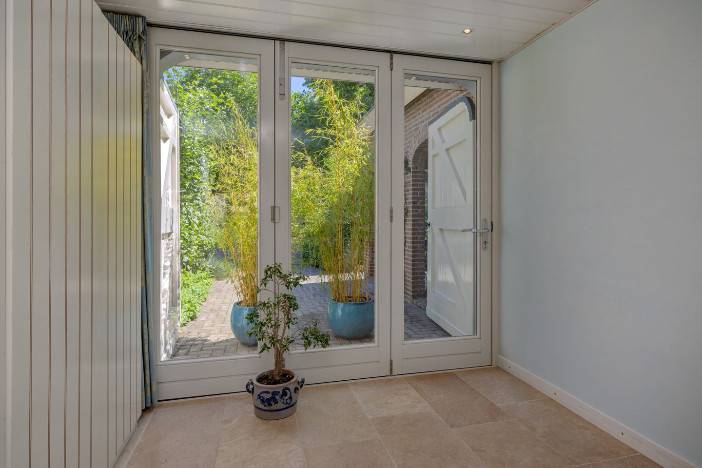 Foto 14 van Pastoor van Ervenstraat 1