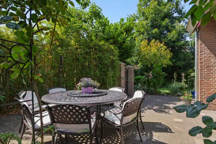 Foto 41 van Pastoor van Ervenstraat 1