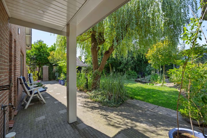 Foto 44 van Pastoor van Ervenstraat 1