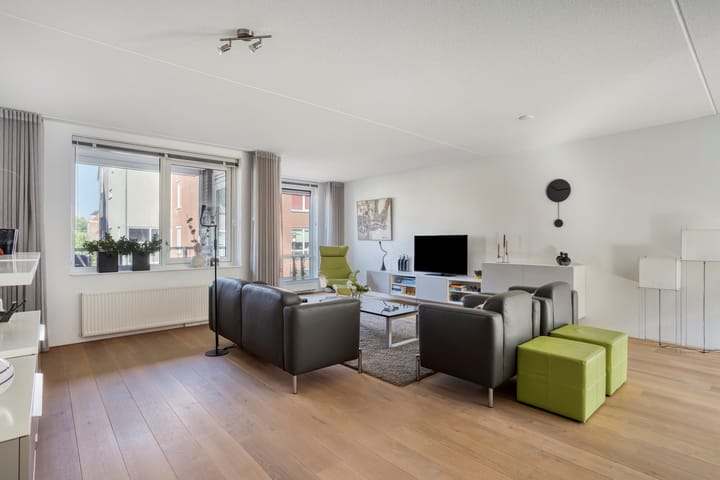 Foto 11 van Nagtglasstraat 11