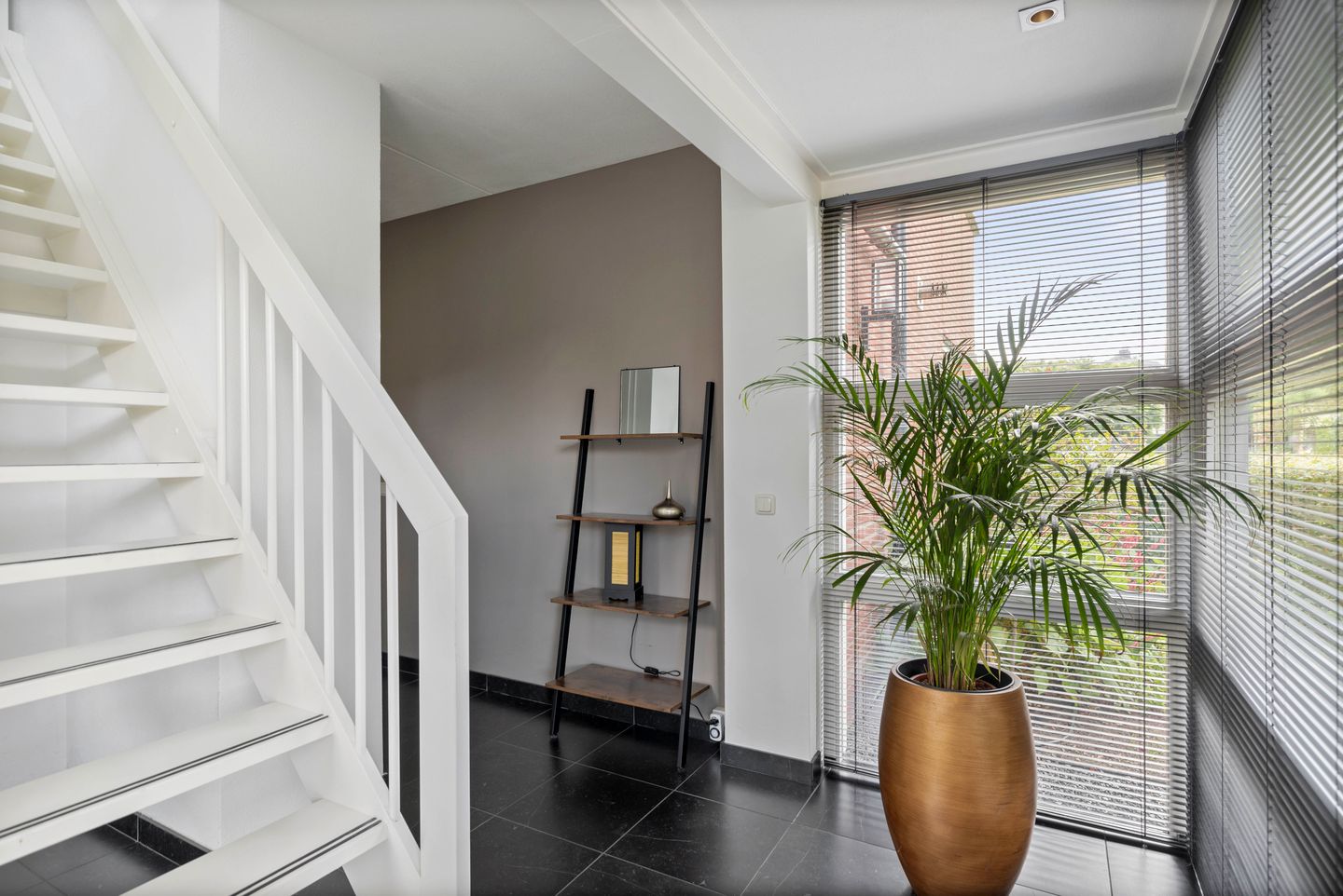 Foto 19 van Prinses Irenelaan 7