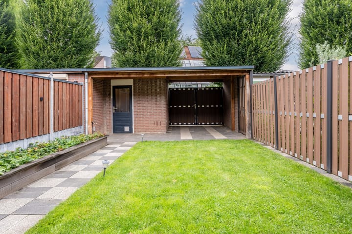 Foto 22 van Kardinaalsmuts 75