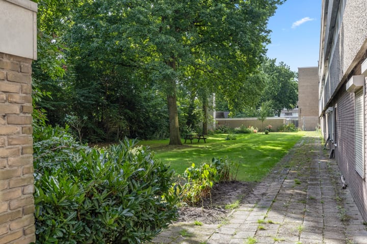 Foto 45 van Zangvogelweg 81