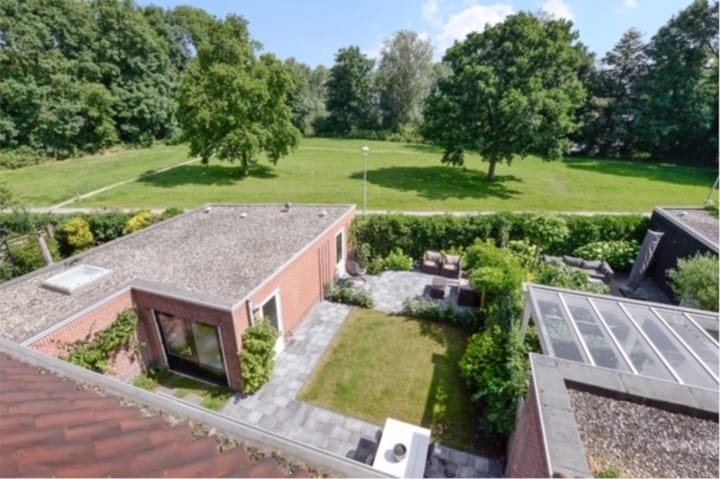 Foto 2 van Wingerd 68