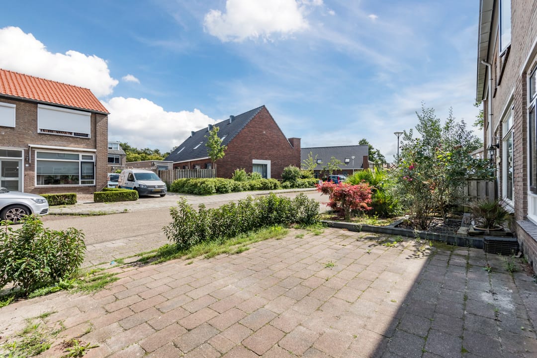 Photo 2 of Ligusterlaan 7