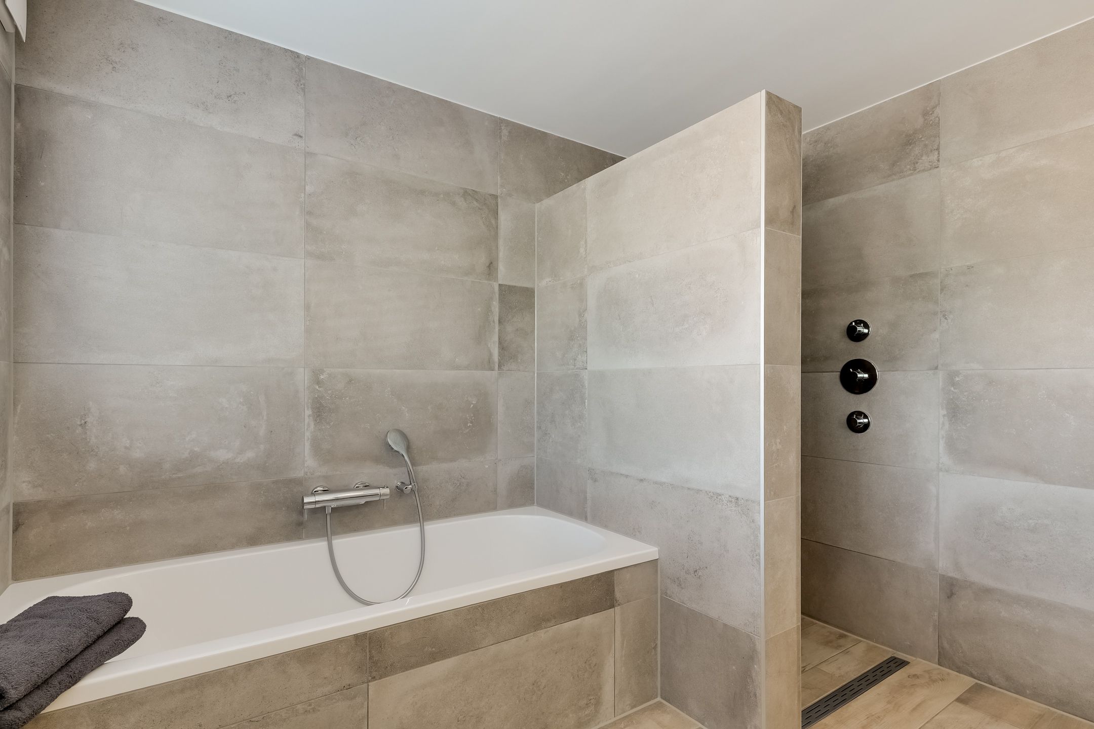 Foto 24 van Tjalk 44