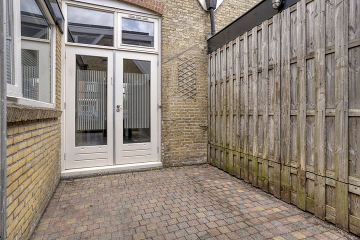 Photo 19 of Willem Loréstraat 68