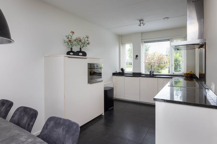 Foto 10 van Baars 28