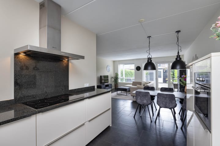 Foto 11 van Baars 28