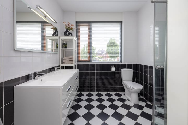 Foto 15 van Baars 28