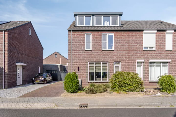 Photo 4 of Op den Koning 8