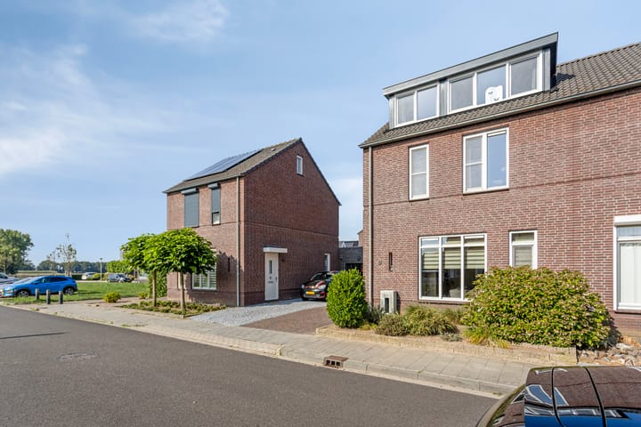 Photo 39 of Op den Koning 8