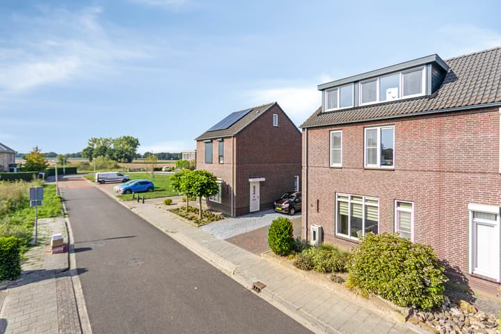 Photo 40 of Op den Koning 8