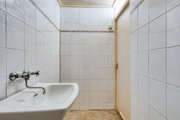 Foto 20 van Van den Berghlaan 229