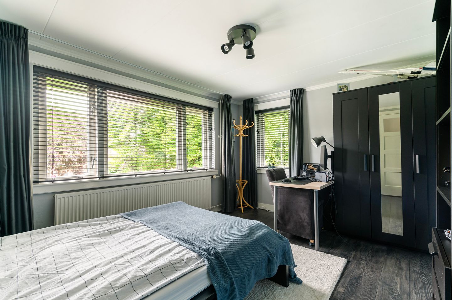 Photo 25 of Hemstea 19