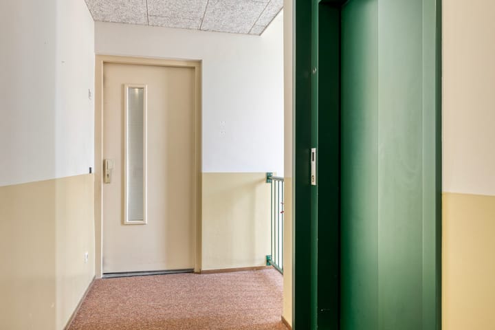 Photo 9 of Industrieweg 132