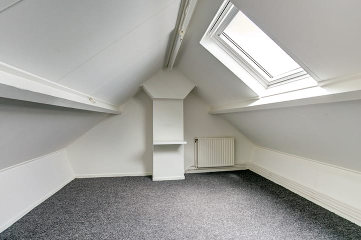 Foto 28 van Van der Brugghenstrjitte 32