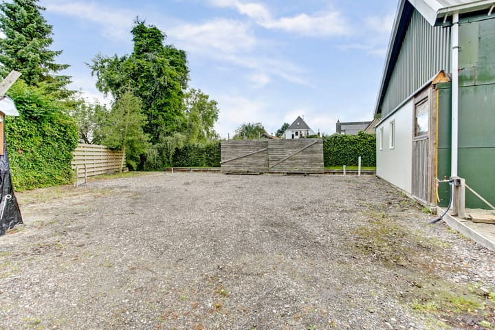 Foto 32 van Van der Brugghenstrjitte 32