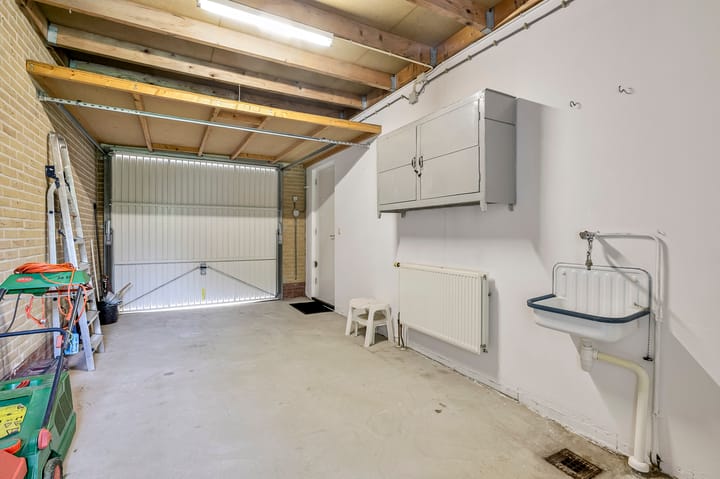 Foto 35 van Achterste Weide 64