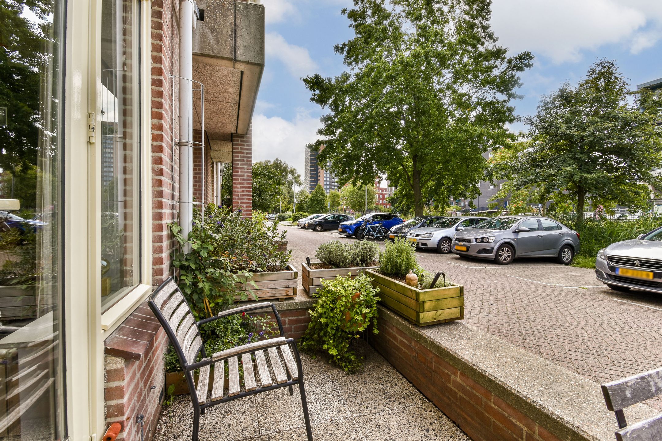 Photo 15 of Ernst Cahnsingel 40