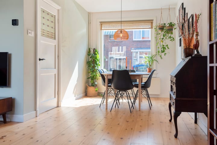 Foto 10 van Van 't Hoffstraat 19