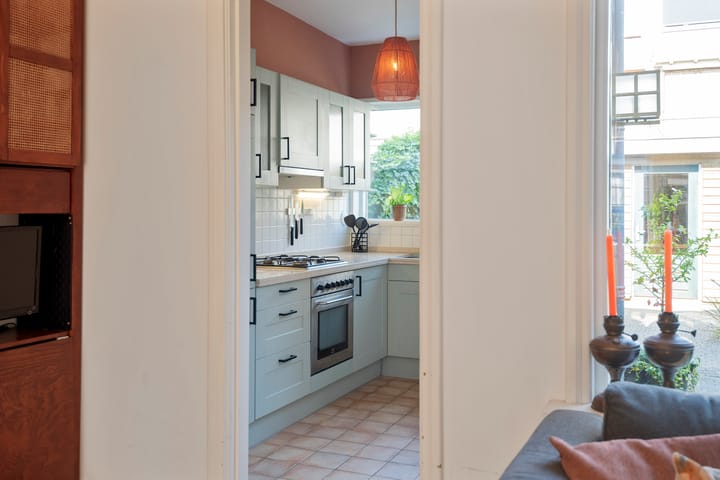 Foto 16 van Van 't Hoffstraat 19