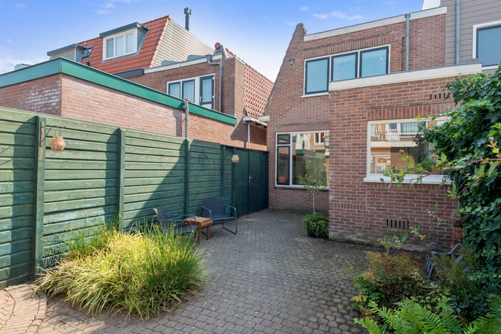 Foto 25 van Van 't Hoffstraat 19