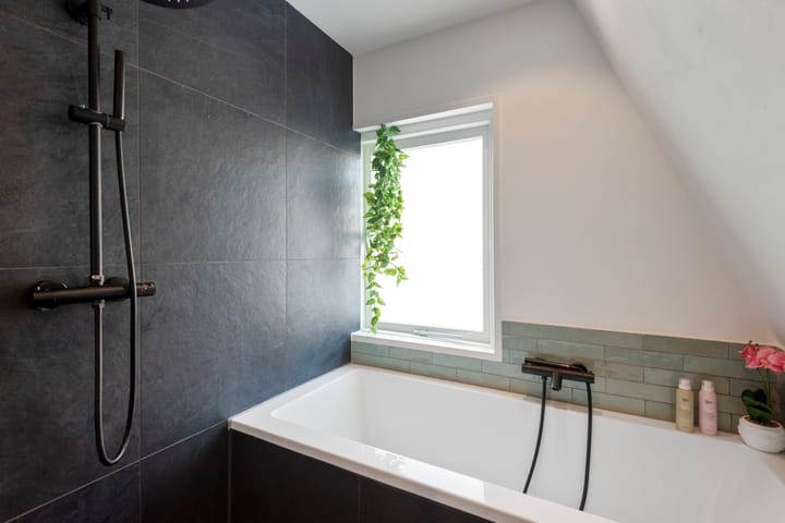 Foto 41 van Van 't Hoffstraat 19