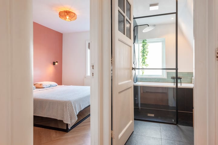 Foto 39 van Van 't Hoffstraat 19