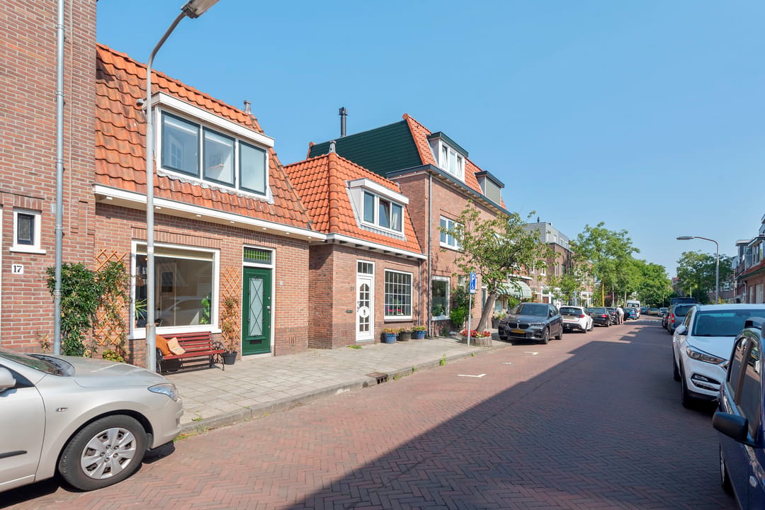Foto 46 van Van 't Hoffstraat 19