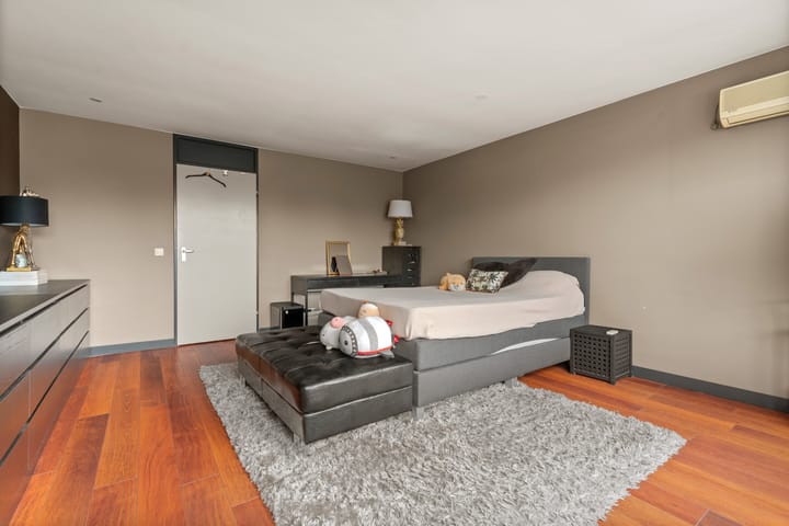 Foto 44 van Weezenhof 8218