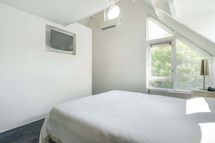 Photo 25 of Zwarte Dolfijn 33