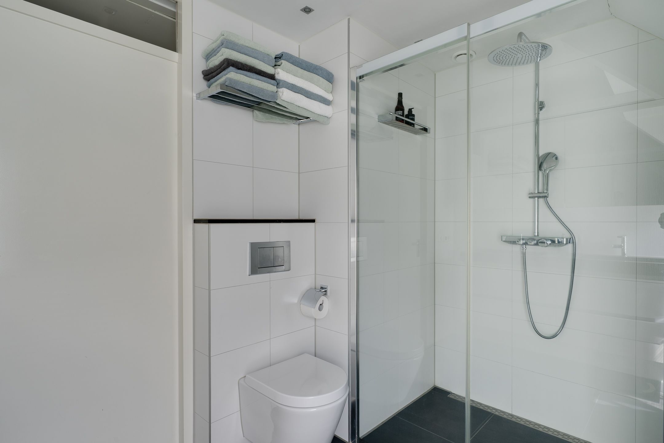 Foto 33 van Zwarte Dolfijn 33