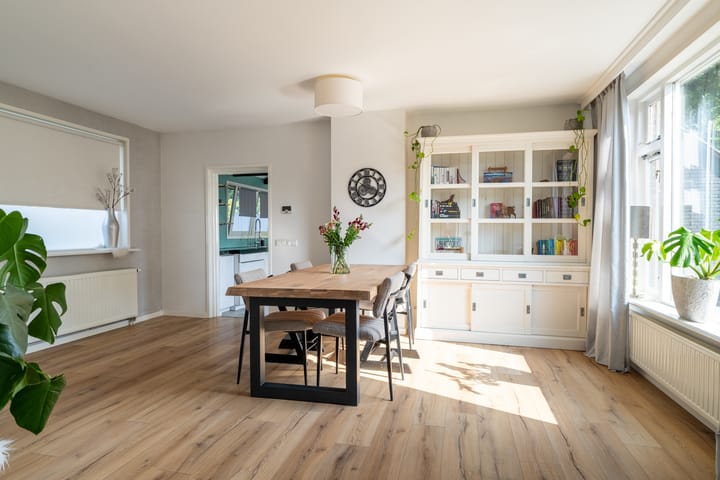 Foto 8 van Nicolaas Hooijkaasstraat 11