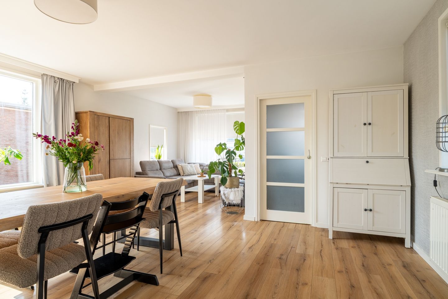 Photo 10 of Nicolaas Hooijkaasstraat 11