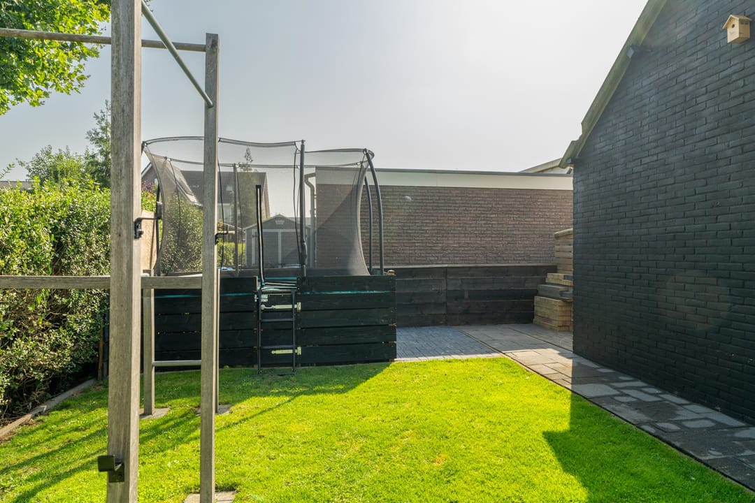 Photo 28 of Nicolaas Hooijkaasstraat 11