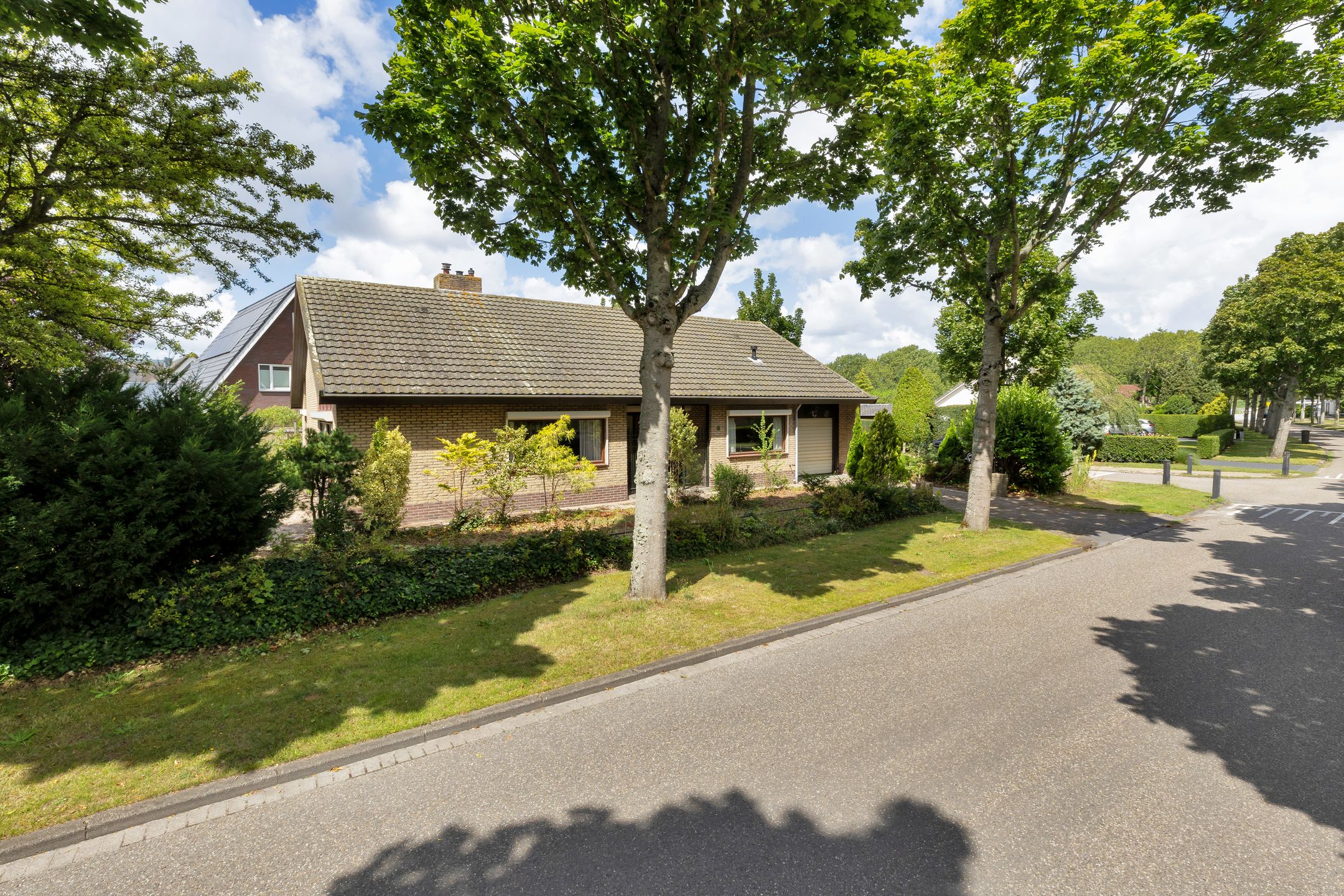 Foto 30 van Meeuwenlaan 6